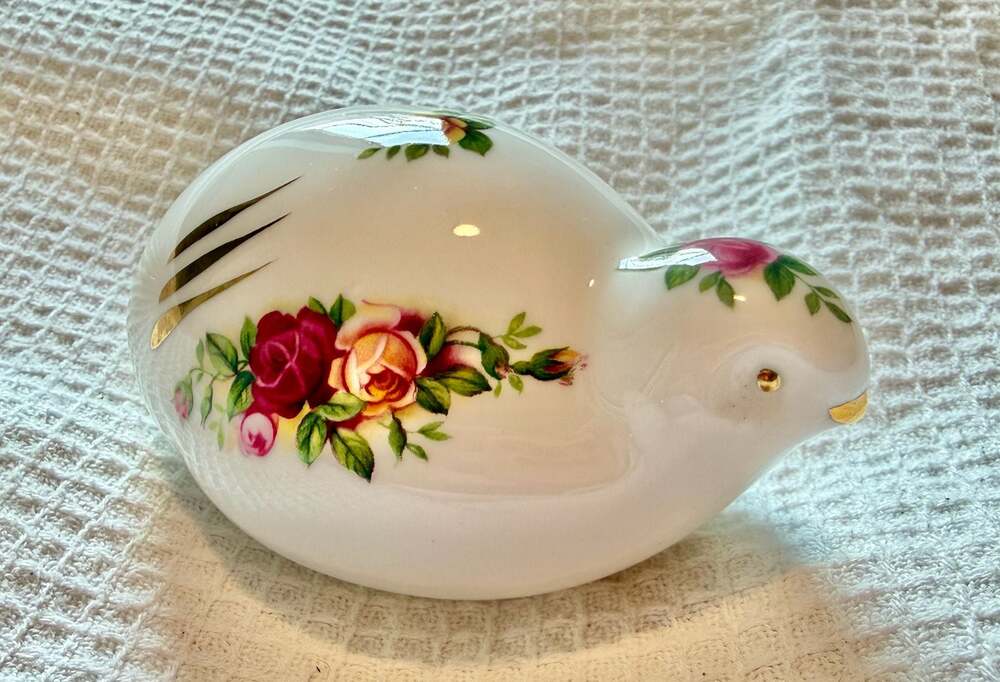 Royal Albert Old Country Roses Fine Bone China Quail Bird Figurine